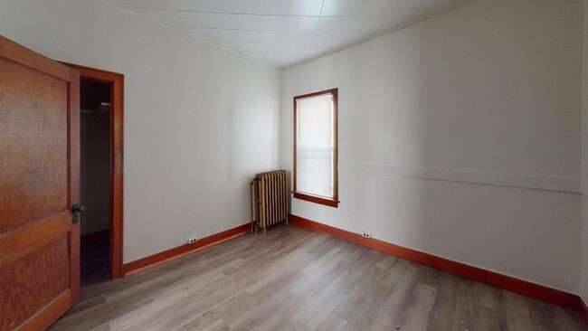 Building Photo - 108 2nd St NW