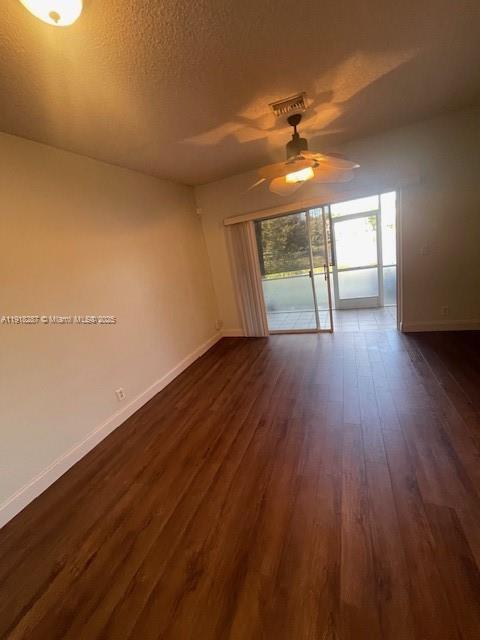 Building Photo - 4938 Palmbrooke Cir