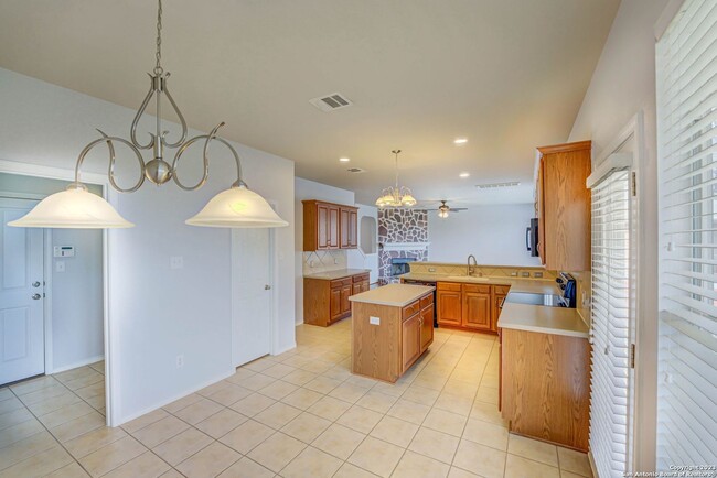 Building Photo - 3702 Pinyon Pne