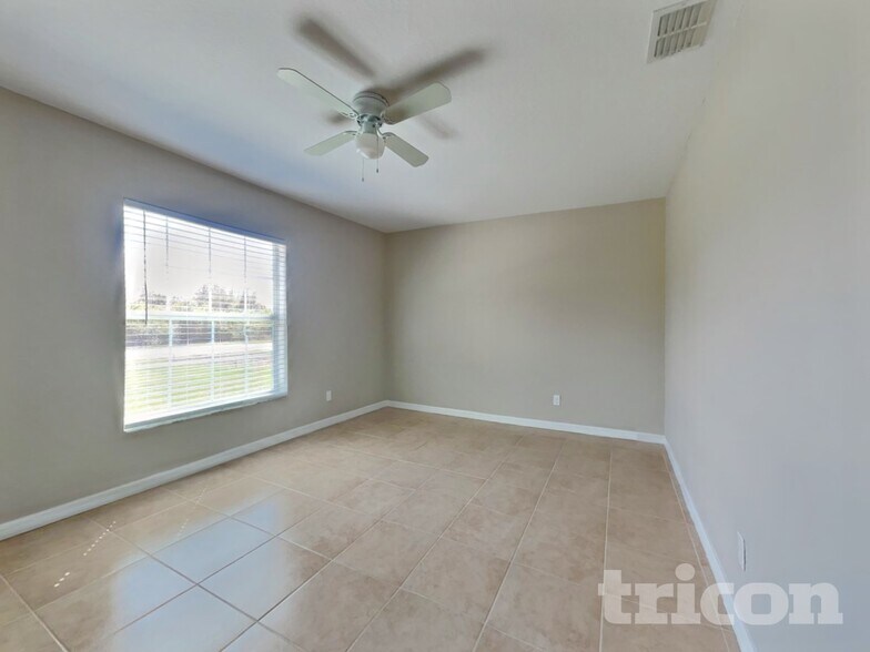 Building Photo - 12572 Buffing Rd