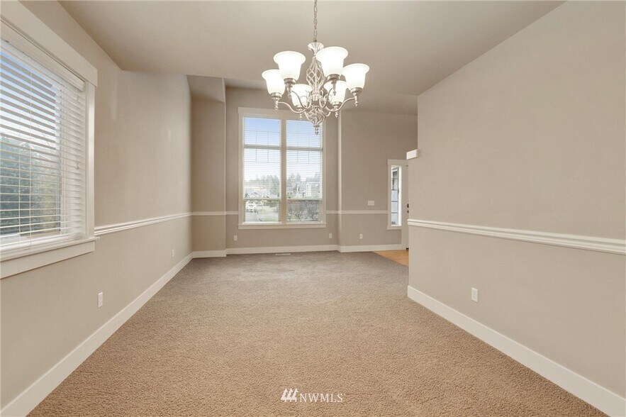 Building Photo - 31045 2nd Pl SW