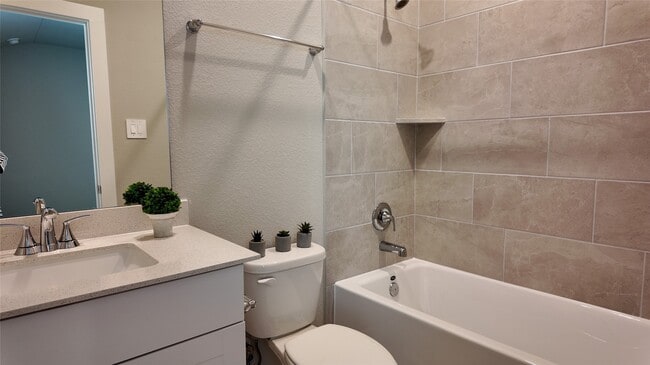 Building Photo - 1629 Hopson Rnch Dr