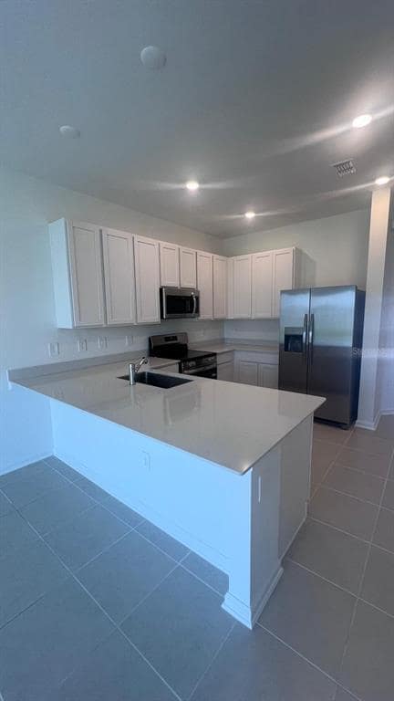 Building Photo - 2683 Skyline Lp