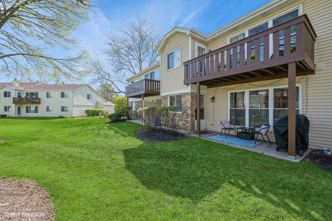 Building Photo - 380 Newport Ln