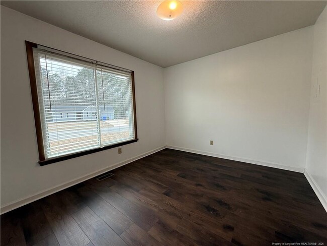 Building Photo - 6814 Foxton Ct