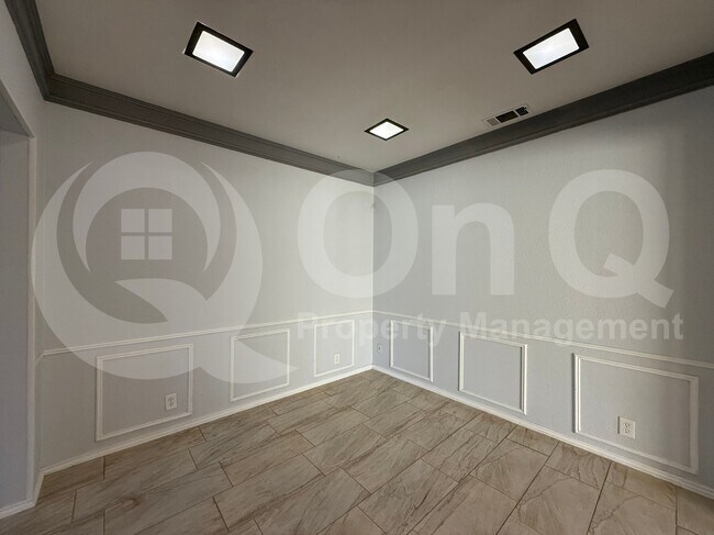 Building Photo - 3515 Hilltop Ln