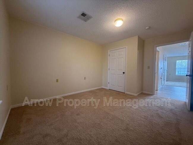 Building Photo - 1015 14th St