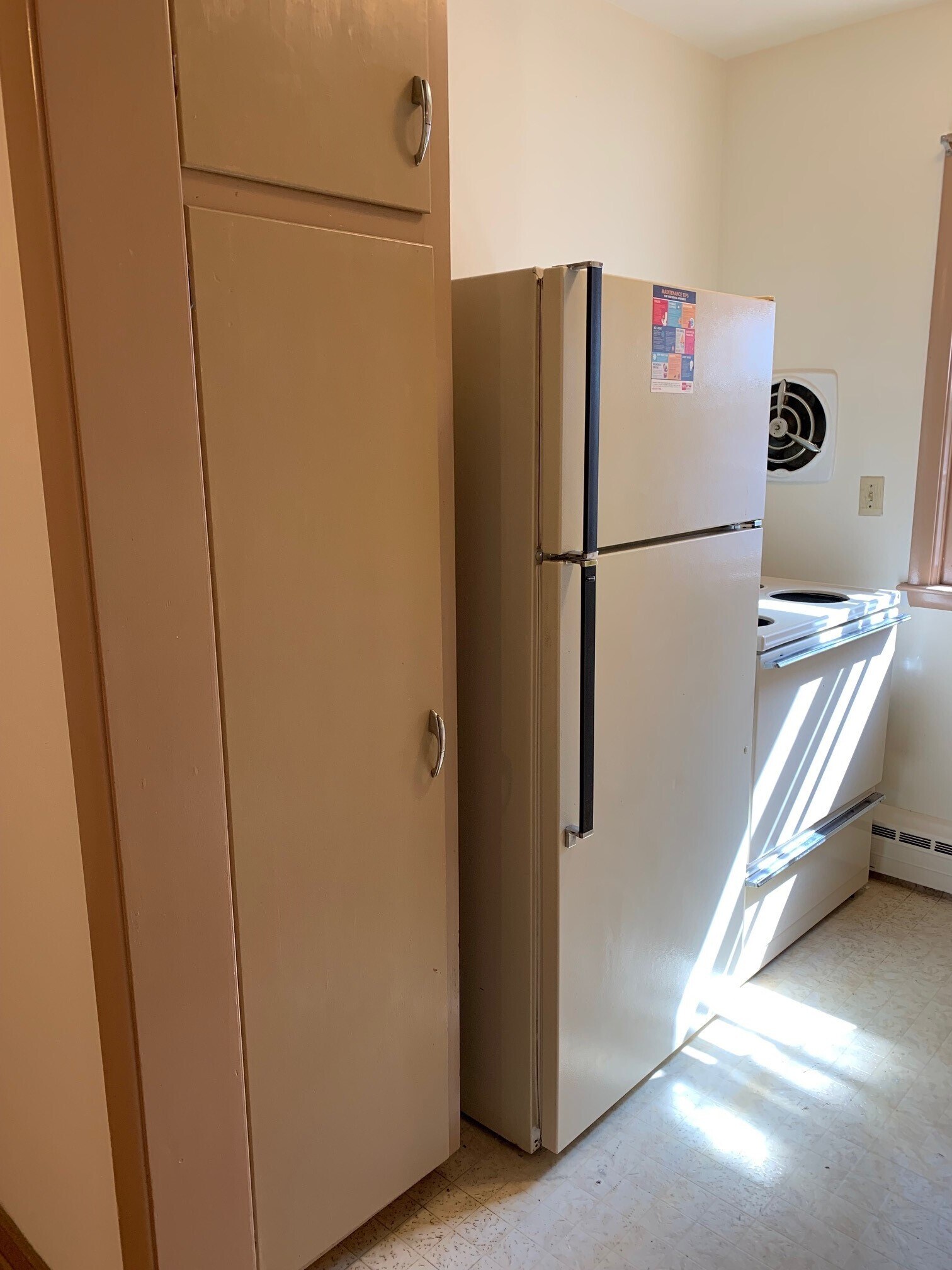 Building Photo - 1126 Vilas Ave