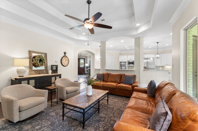 Building Photo - 5006 Newport Ct