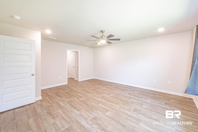 Building Photo - 24606 Alamitos Trace Dr