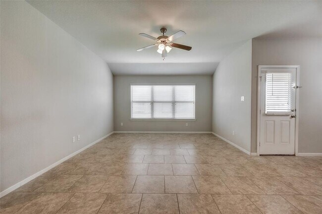 Building Photo - 3006 Dripping Springs Ct