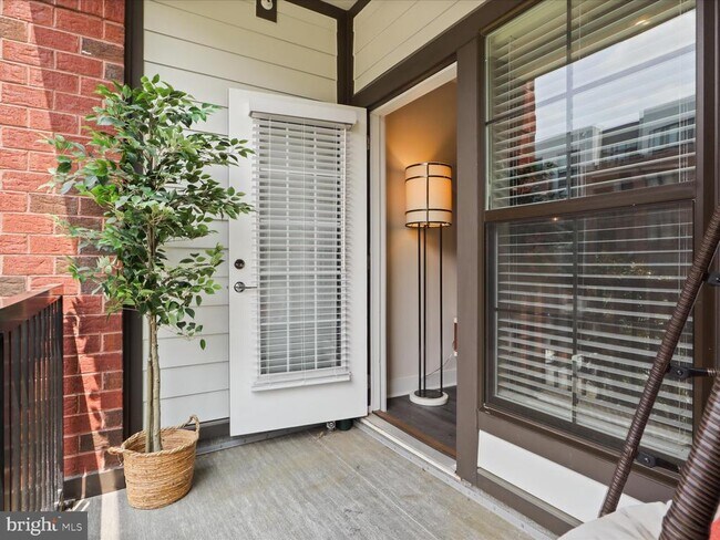 Building Photo - 106 St Ives Pl