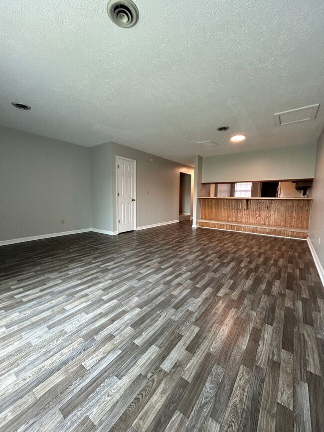 Building Photo - 1522 Pearl Ave