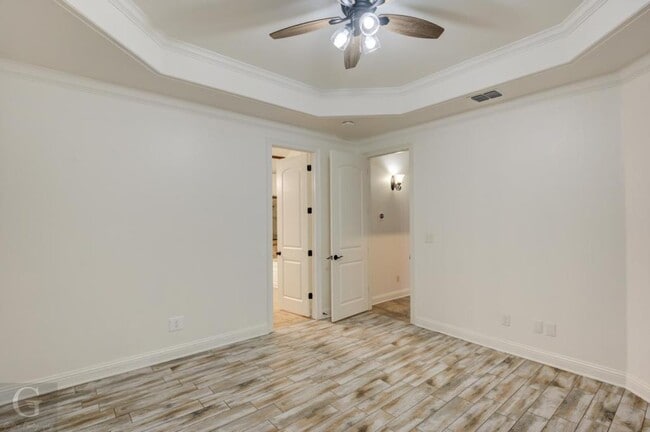 Building Photo - 433 Tupelo Dr