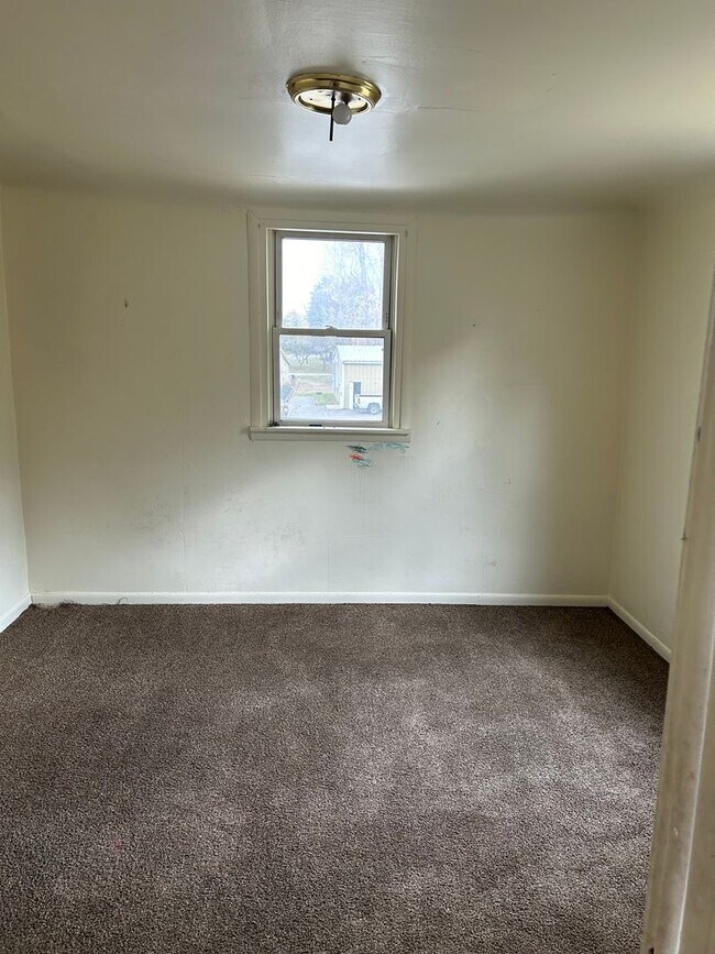 Building Photo - 15286 S Telegraph Rd