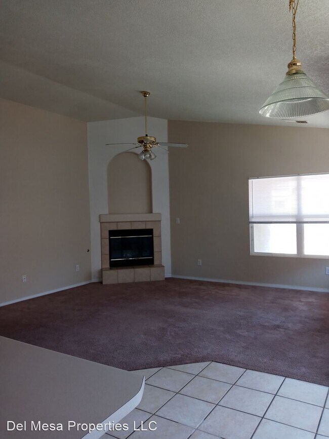 Building Photo - 3 br, 2 bath House - 7615 Kentwood NW