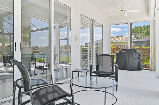 Building Photo - 3681 Lakemont Dr