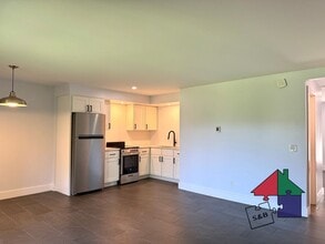 Building Photo - 60 Snowdrift Ln