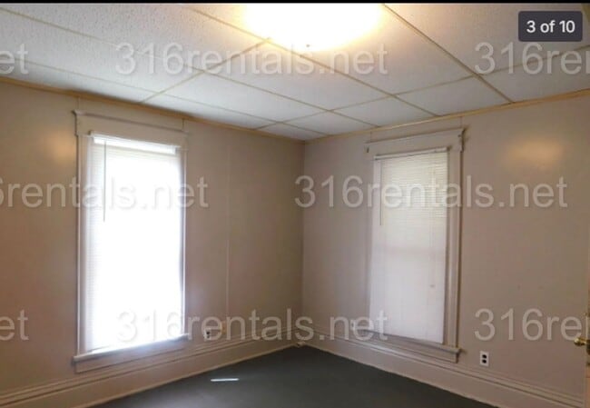 Building Photo - 316 S Taylor St