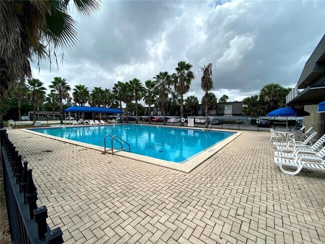 Building Photo - 1954 Conway Rd