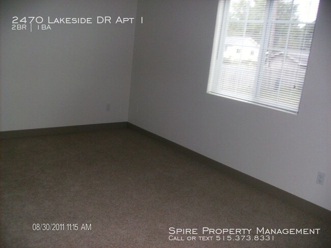 Building Photo - Spacious 2 bedroom 1 bath