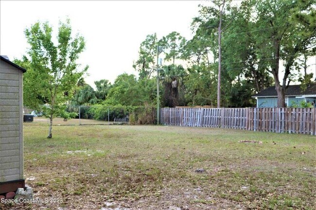 Building Photo - 220 Mardi Gras Ave NW
