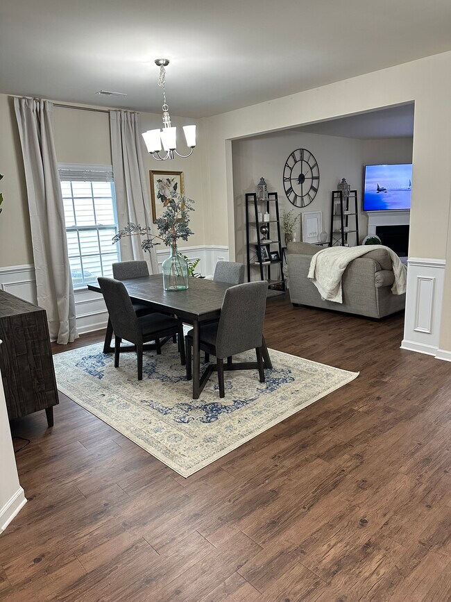 Building Photo - 1030 Campbell Ridge Dr