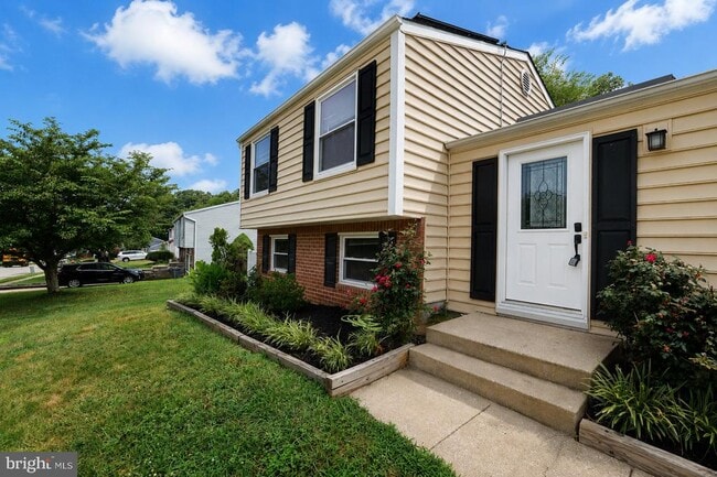 Building Photo - 1414 King William Dr