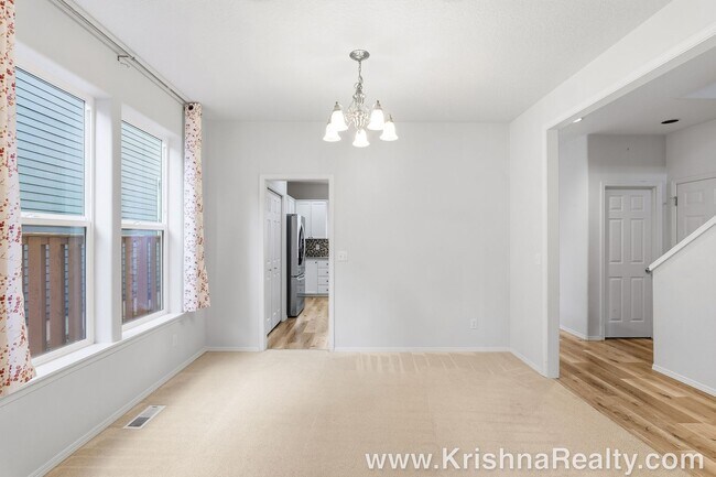 Building Photo - Beautiful 4 BD | 2.5 BA | Single-Family Home in Orenco Gardens | Charming Home in a Quiet Hillsbo...