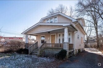 Building Photo - 16406 Harvard Ave
