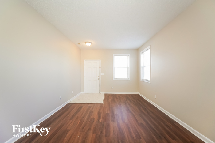 Building Photo - 623 Rocky Meadow Dr