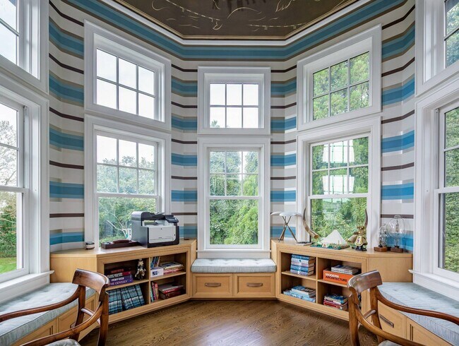 Building Photo - 32 Sagg Rd