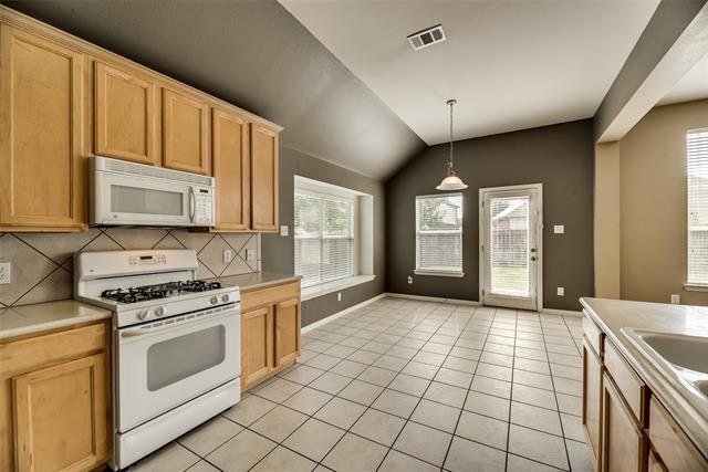 Building Photo - 3209 Bloomfield Trail