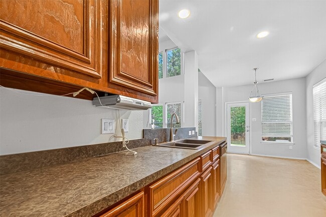 Building Photo - 2318 Kylie Ct