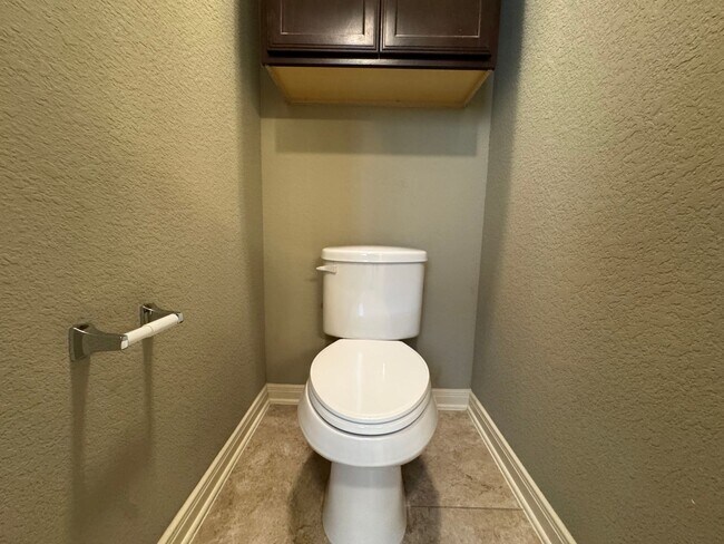 Building Photo - 4-Bedroom House for Rent in Killeen