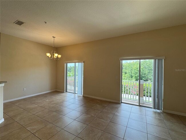 Building Photo - 10716 Dawson Lily Way