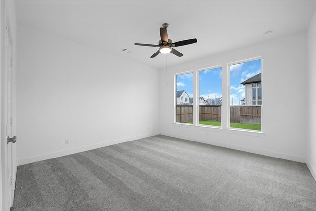 Building Photo - 29651 Blooming Grv