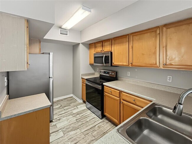 Building Photo - 3005 Chianti Ct