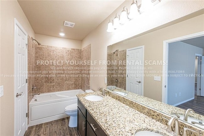 Building Photo - 916 Rachel St