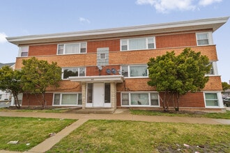 Building Photo - 805 N 22nd Ave
