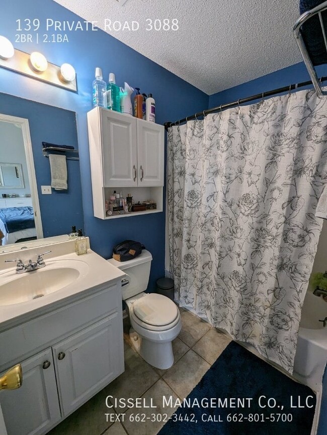 Building Photo - 139 Private Road 3088