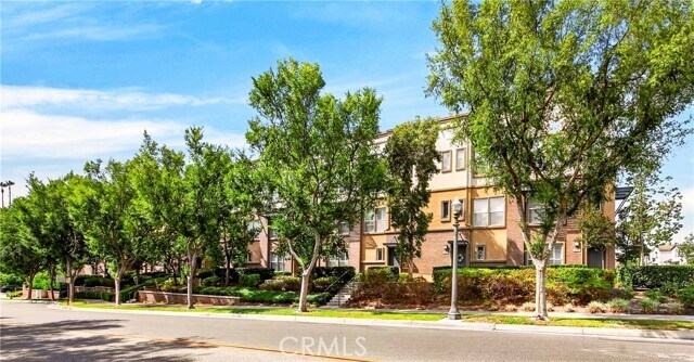 Building Photo - 2256 Clark Dr