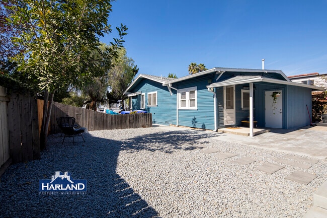 Building Photo - 4419 Mississippi St