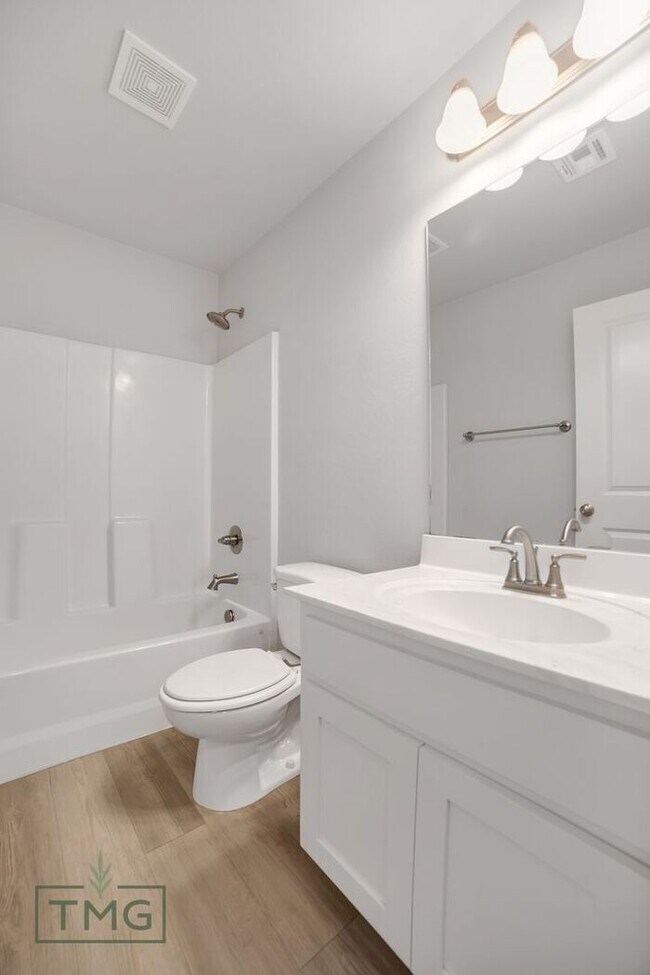 Building Photo - Brand New 4/2/2 in The Heights neighborhood