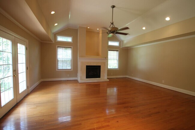 Building Photo - Exclusively offered by MUSE REALTY, LLC