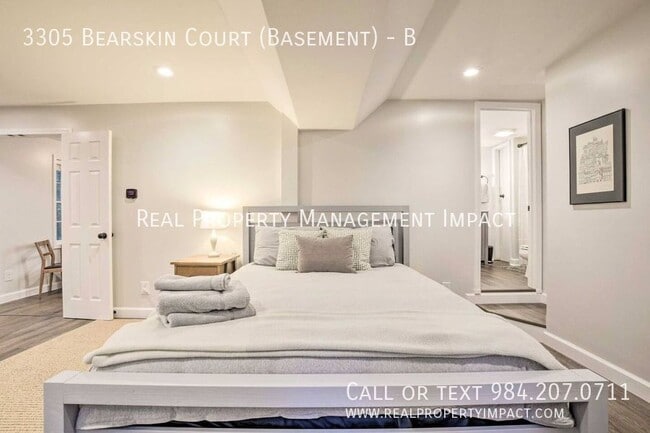 Building Photo - 3305 Bearskin Ct
