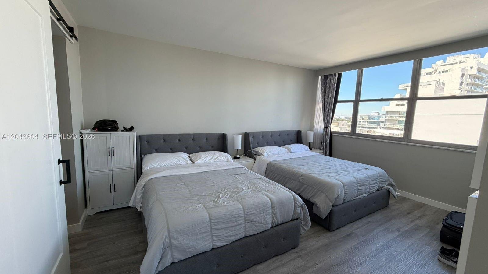 Building Photo - 5838 Collins Ave