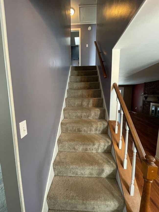 Building Photo - 120 Scottsdale Dr