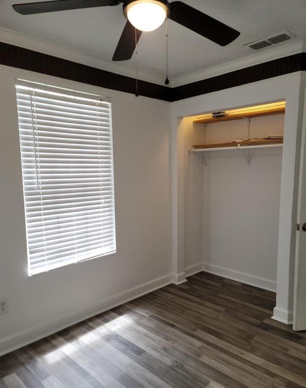 Building Photo - 18499 Shady Side Dr