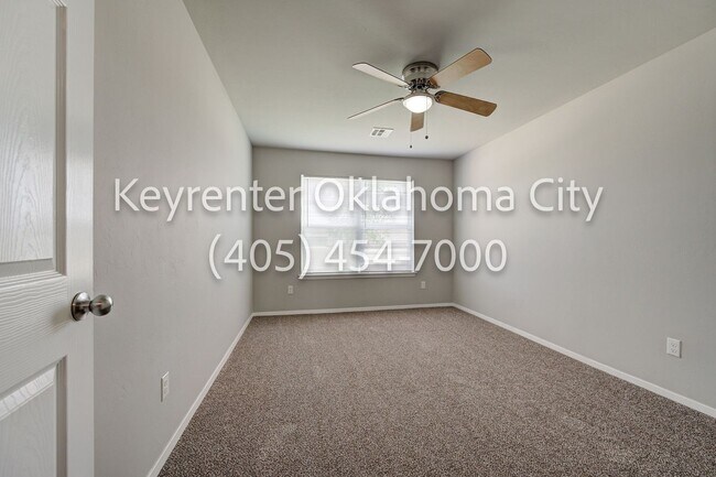 Building Photo - Modern Single Family Home in El Reno, OK!